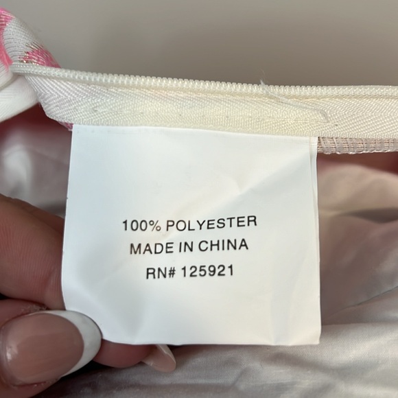 Callisto Home Pink White Gold Metallic Ribbons Oversized Decorative Pillow 24x24 - Picture 10 of 11